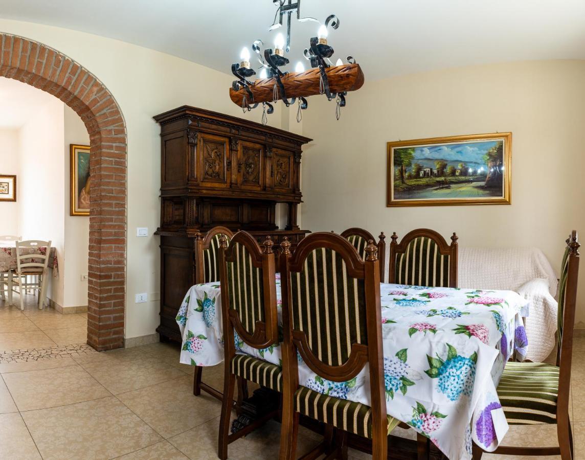 Agriturismo Le Fontanelle Da Valente Montichiari Eksteriør billede